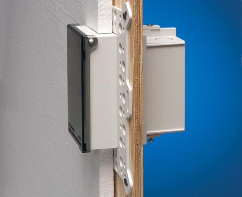 Arlington DBVMA1C Low Profile InBox for Foam Wall Systems, Clear Cover ...